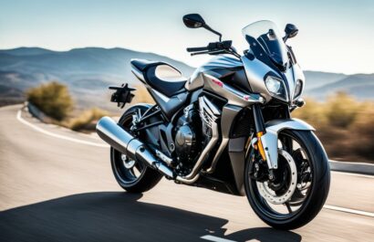 Conheça a Moto Benda LFC 700 – Estilo Diferenciado
