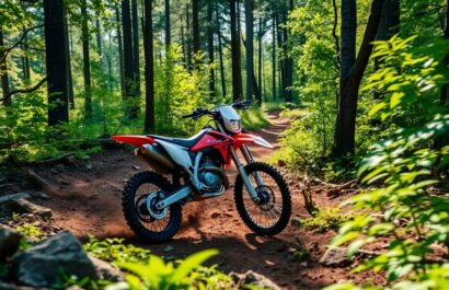 KLX 300R 2025: Sua Próxima Aventura Off-Road